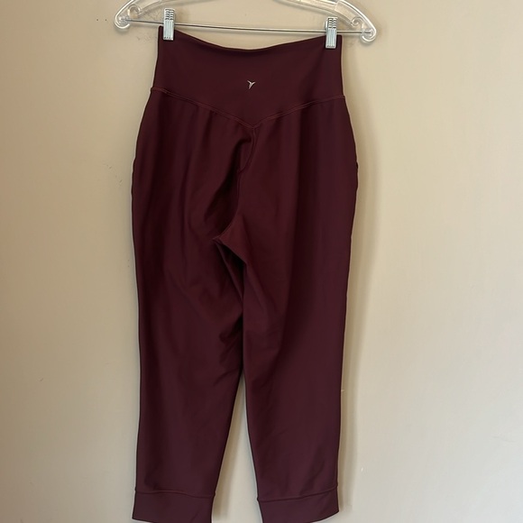 Old Navy Powersoft High Waisted Athletic Leggings size S - Picture 2 of 10